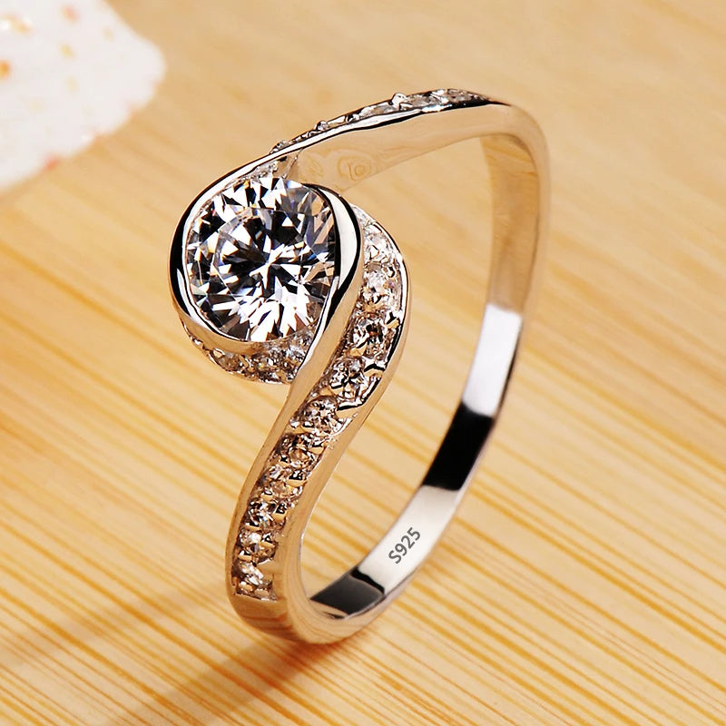 Never Fade Luxury Classic White Gold Color Silver Ring Solitaire 2.0ct Zirconia Diamand