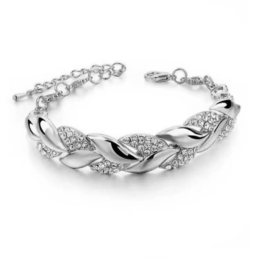 Luxury Love Braided Leaf Bracelet Charm Crystal